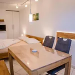 Апартаменты Ferienwohnpark Ein-zimmer-apartment 55 03 Имменштад-ам-Бодензее